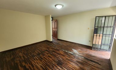 Vendo Casa Muy Bien Ubica a Unas Cuadras del Real Plaza Puruchuco