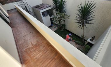 Vendo Casa Muy Bien Ubica a Unas Cuadras del Real Plaza Puruchuco