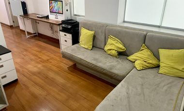 Venta de exclusivo e impecable  dpto. en Reynaldo de Vivanco de 215m2