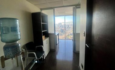 Vendemos oficina en Edificio Business Center