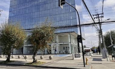 Vendemos oficina en Edificio Business Center