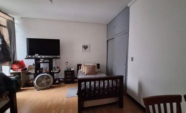 VENTA CASA A UNAS CUADRAS DE LA MINERCA, VALLARTA SUR, GUADALAJARA