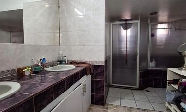 VENTA CASA A UNAS CUADRAS DE LA MINERCA, VALLARTA SUR, GUADALAJARA