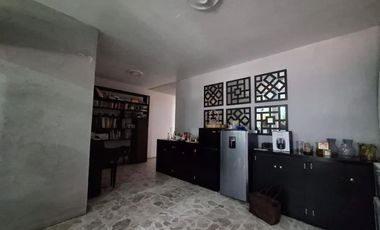 VENTA CASA A UNAS CUADRAS DE LA MINERCA, VALLARTA SUR, GUADALAJARA