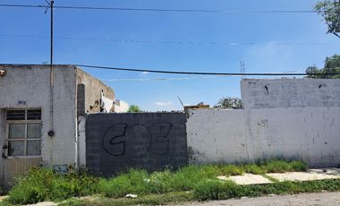Terreno en venta, calle Alejandro Humboldt, Saltillo.