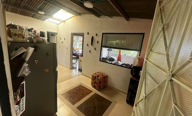 Finca con Dos Apartamentos. 3.200Mtrs