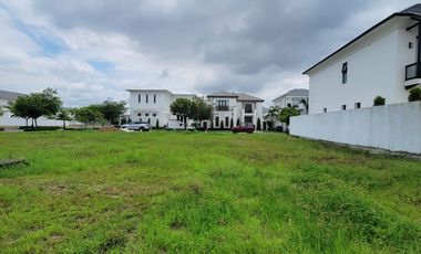 En Venta Terreno  en Aires del Batan Vía Samborondón