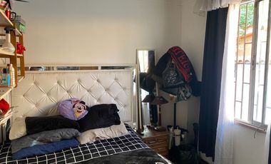 En venta casa estilo Colonial en la comuna de La Cisterna