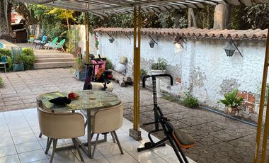 En venta casa estilo Colonial en la comuna de La Cisterna