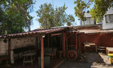 En venta casa estilo Colonial en la comuna de La Cisterna