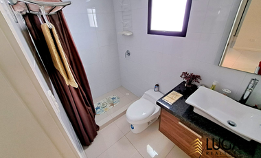 Departamento primera línea al mar en venta, sector playa murciélago, cerca a Mall del Pacifico, Manta Ecuador