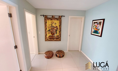 Departamento primera línea al mar en venta, sector playa murciélago, cerca a Mall del Pacifico, Manta Ecuador