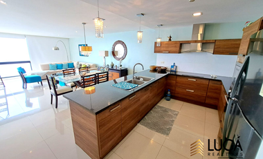 Departamento primera línea al mar en venta, sector playa murciélago, cerca a Mall del Pacifico, Manta Ecuador