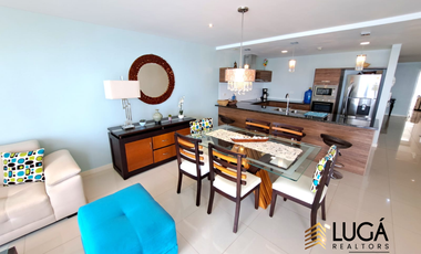 Departamento primera línea al mar en venta, sector playa murciélago, cerca a Mall del Pacifico, Manta Ecuador