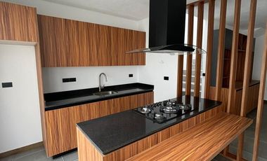 Venta de Casa Nueva en Cañadas del Bosque