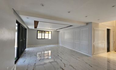 Portofino South 5 Bedrooms, Las Piñas