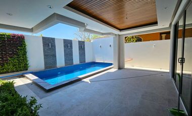 Portofino South 5 Bedrooms, Las Piñas