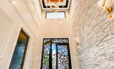 Porto Portofino South Las Pinas City Metro Manila House for Sale