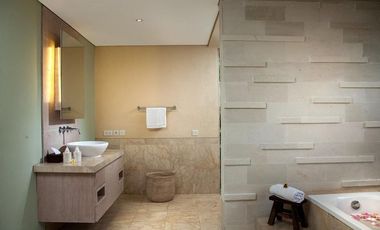 Villa Freehold 5 Bedroom in Lovely Peace in Sanur