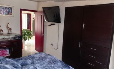 CASA RENTANDO EN VENTA MOSQUERA, C/MARCA, COL