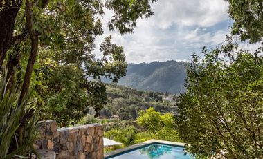 Casa en Venta Valle de Bravo