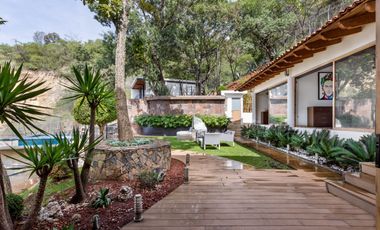 Casa en Venta Valle de Bravo