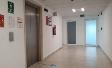 RENTA ESPACIOSAS OFICINAS EN INTERLOMAS EDIFICIO PHILLIPS