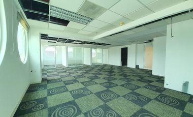 RENTA ESPACIOSAS OFICINAS EN INTERLOMAS EDIFICIO PHILLIPS