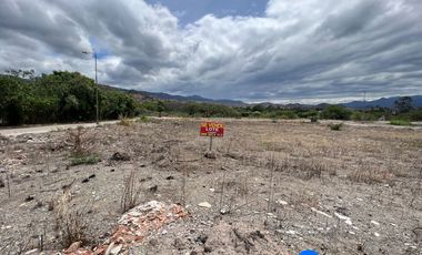 Se vende lote en Catamayo en la Urbanización Ciudad de Sol