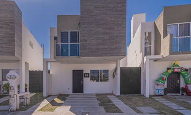 Casa en Venta, Fracc. Pedregal del Rio. San Juan del Rio. Querétaro