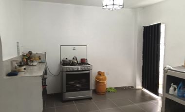 Venta de Casa en Colinas de la Alborada, 5 dormitorios, garaje cerrado