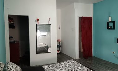Venta de Casa en Colinas de la Alborada, 5 dormitorios, garaje cerrado