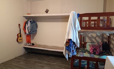 Venta de Casa en Colinas de la Alborada, 5 dormitorios, garaje cerrado