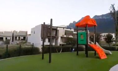 Terreno en Venta  Cumbres Santoral III