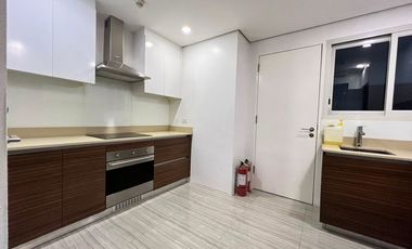 2BR Unit For Sale in SkyVillas at One Balete