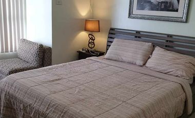 Fully Furnished Studio Unit in Calyx Center, Cebu IT Park with Wi-fi Ready