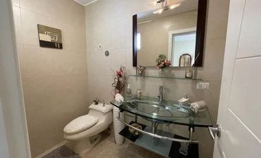 Venta amplia casa 3 dormitorios en la Urbanización El Condado