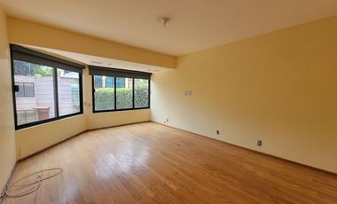 Casa en venta en Sebastian Lerdo de Tejada, Col. Del Carmen Coyoacán
