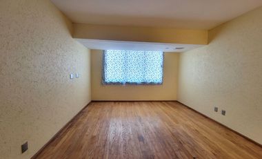 Casa en venta en Sebastian Lerdo de Tejada, Col. Del Carmen Coyoacán