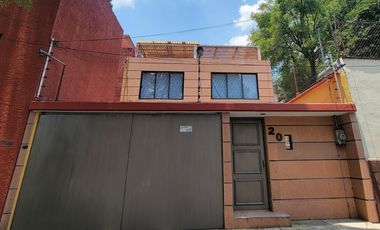 Casa en venta en Sebastian Lerdo de Tejada, Col. Del Carmen Coyoacán