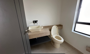 Casa moderna en medio del bosque en exclusivo en el condominio casa de campo en Restrepo