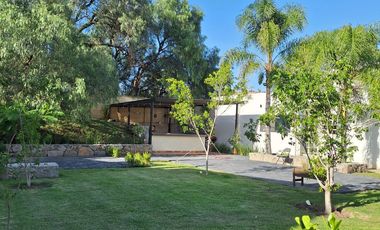 Club de Golf San Gil. Habitación para ejecutivo con uso a toda la casa modalidad Roomie San Juan del Rio .