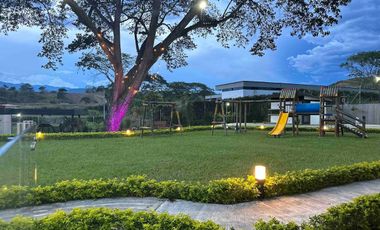 FINCA VILLA ESMERALDA SE PUEDE ALQUILAR FINES DE SEMANA Y PUENTES.