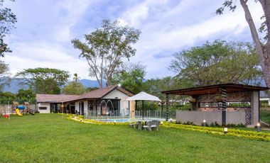 FINCA VILLA ESMERALDA SE PUEDE ALQUILAR FINES DE SEMANA Y PUENTES.