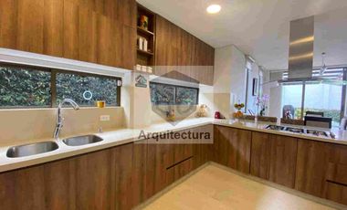 EXCLUSIVA CASA EN VENTA EN CAJICA, SIN ADMINISTRACION