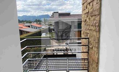 EXCLUSIVA CASA EN VENTA EN CAJICA, SIN ADMINISTRACION