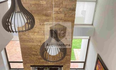 EXCLUSIVA CASA EN VENTA EN CAJICA, SIN ADMINISTRACION