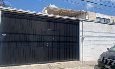 VENTA CASA EXCELENTE UBICACION COL MORELOS 1ra SECCION EN PRIVADA SOBRE VENUSTIANO CARANZA