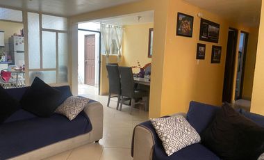 VENTA CASA EXCELENTE UBICACION COL MORELOS 1ra SECCION EN PRIVADA SOBRE VENUSTIANO CARANZA