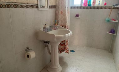 VENTA CASA EXCELENTE UBICACION COL MORELOS 1ra SECCION EN PRIVADA SOBRE VENUSTIANO CARANZA